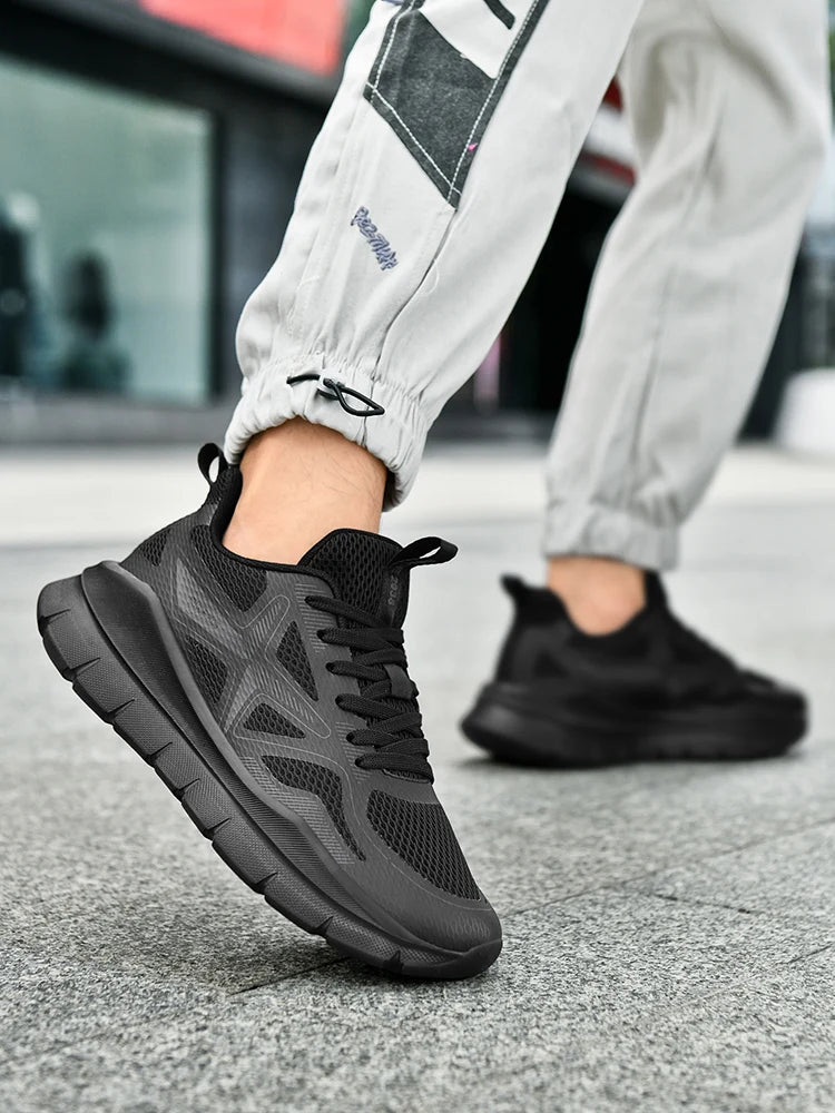 Men's Low-Top Sports Shoes Breathable Lightweight Comfortable Wear-Resistant Thick Bottom Versatile Fashionable Heightening Shoe