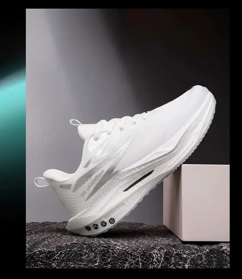Sports and leisure shoes, men's shoes, marathon oversized air cushioned shoes, fly woven all season rubber, wear-resistant, anti