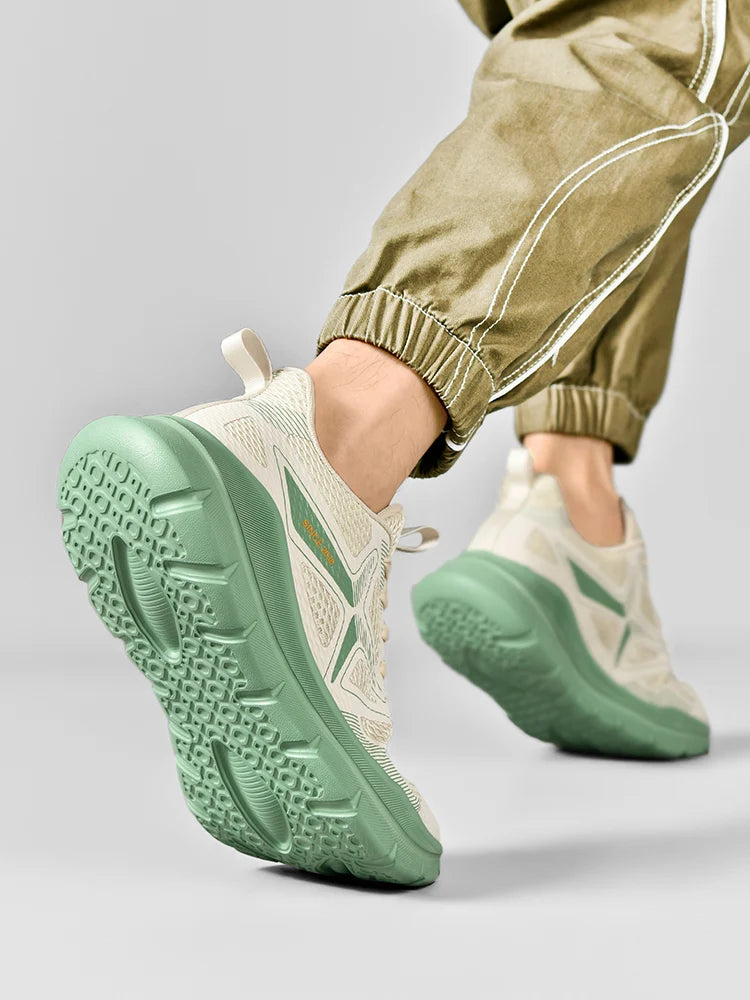 Men's Low-Top Sports Shoes Breathable Lightweight Comfortable Wear-Resistant Thick Bottom Versatile Fashionable Heightening Shoe