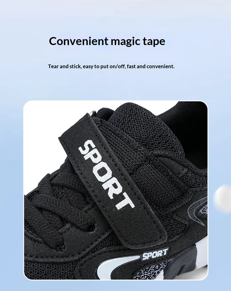 A pair of boys' sports shoes, with mesh upper, anti-slip and wear-resistant sole, and comfortable and soft upperFED-8877