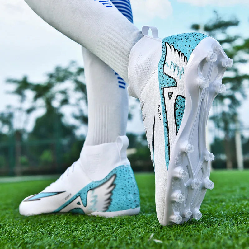 New Men Soccer Shoes Outdoor High Ankle Non-Slip Sports Shoes Ultralight Indoor Football Boots High-quality Futsal Non-Slip