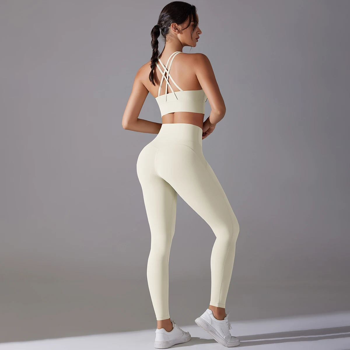 Yoga Suit for Women Sexy  Bra Leggings Set Hip Lifting Sports Fitness Bras and Leggings Tank Top Breathable Set Yoga Sportswear