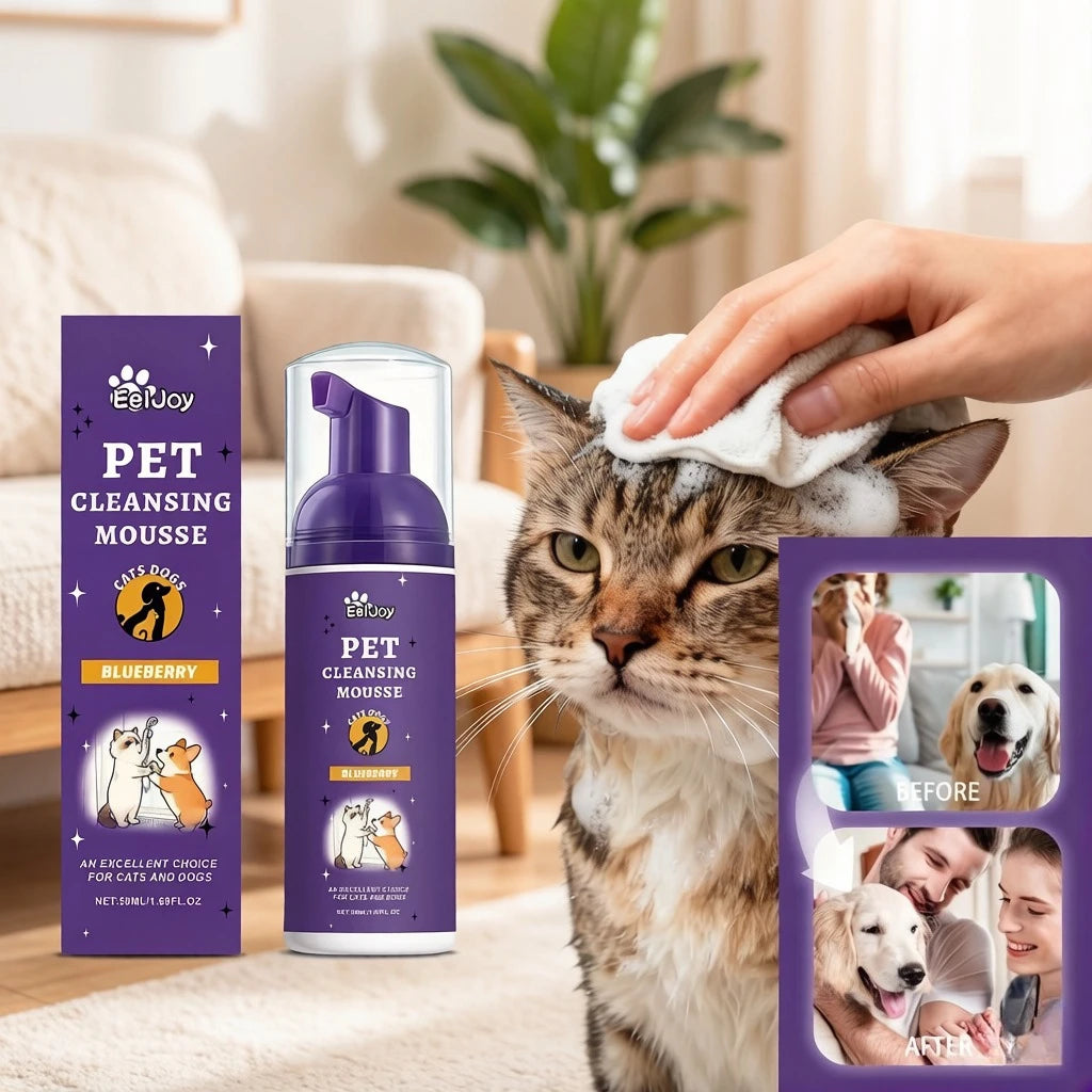 Pet Cleaning Mousse: Gentle cleaning removes odors and keeps pet fur smooth and shiny