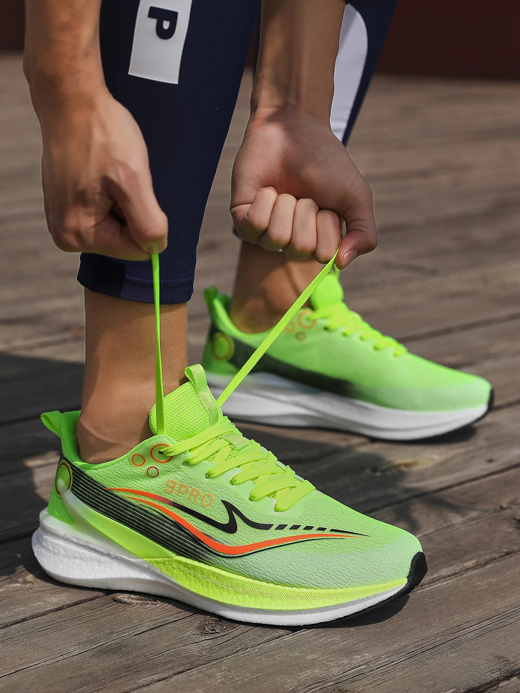 Sports Men Running Shoes Carbon Board Speciality Marathon Breathable Lightweight Women's Comfortable Nonskid Casual Sneakers New