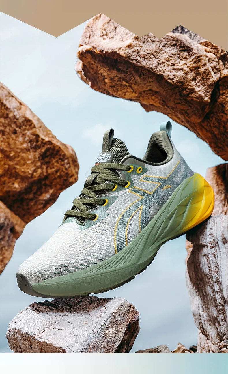 Men's sports shoes new casual comfortable fashion versatile thick soled wear-resistant breathable running leisure sports shoes