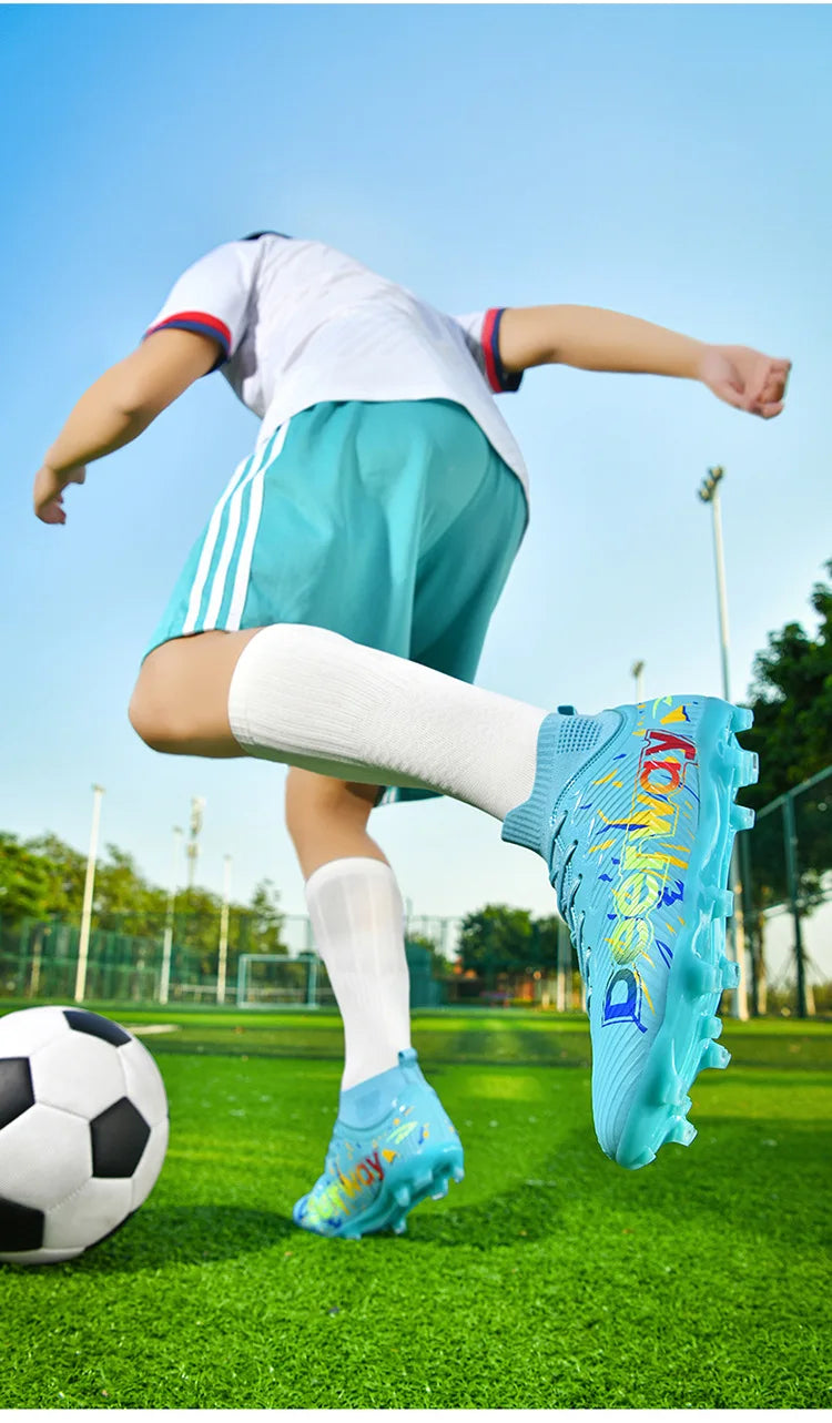 Wholesale Soccer Shoes for Men & Women, Long & Turf Studs Training Footwear for Students on Grass Fields